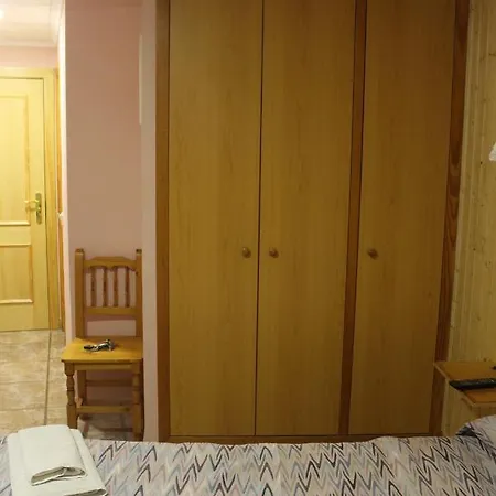 Hostel La Posa Villar del Arzobispo