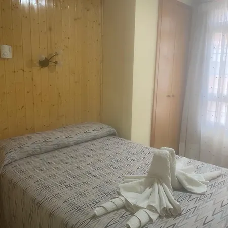 Vandrerhjem La Posa *